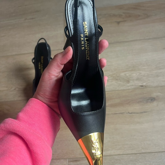 Saint Laurent JEANNE SLINGBACK PUMPS IN SMOOTH LEATHER - Picture 3 of 13